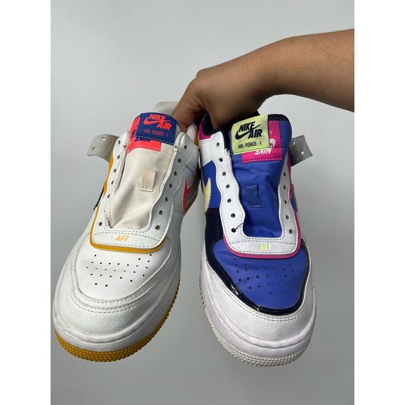 ‎Nike - Picture 1 of 8
